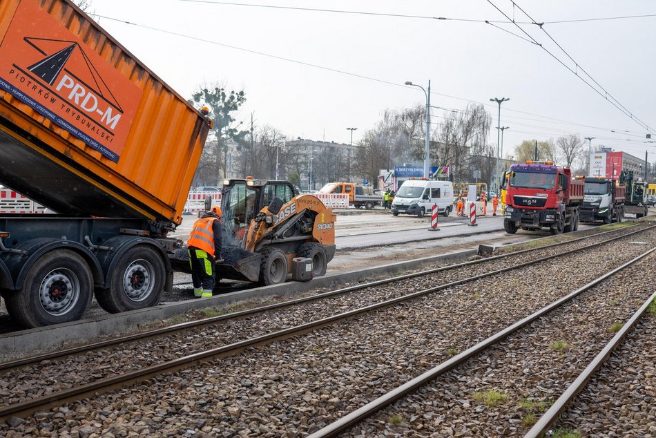 Remont Pabianickiej w Łodzi na finiszu. Kiedy drogowcy otworzą drugi pas?