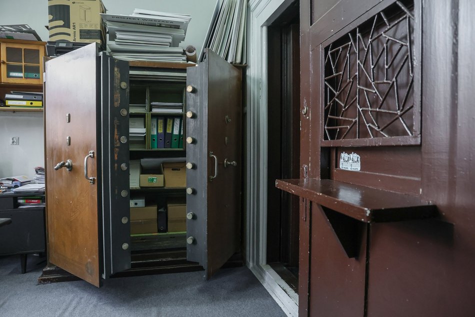 Bajki, przemysłowa potęga Łodzi i pancerny skarbiec. Tajemnica Karola Scheiblera