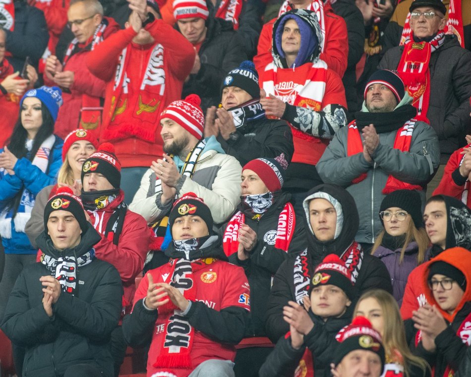 Kibice na meczu Widzew Łódź - Raków Częstochowa