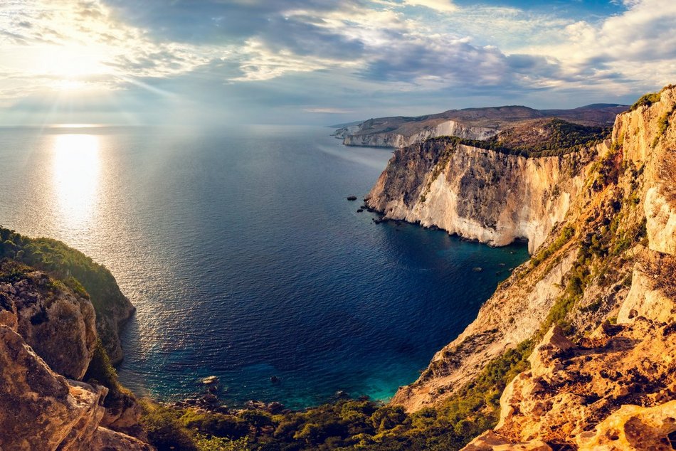 Łódź. Dokąd na wakacje 2026 z Łodzi? Mamy nowe hity! Hurghada, Majorka, Tunezja i więcej