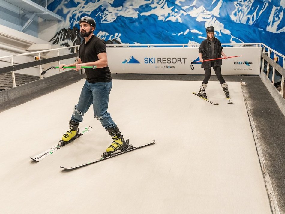 Łódź. Ski Resort i Restauracja Alpejska (ul. Starorudzka 10B)