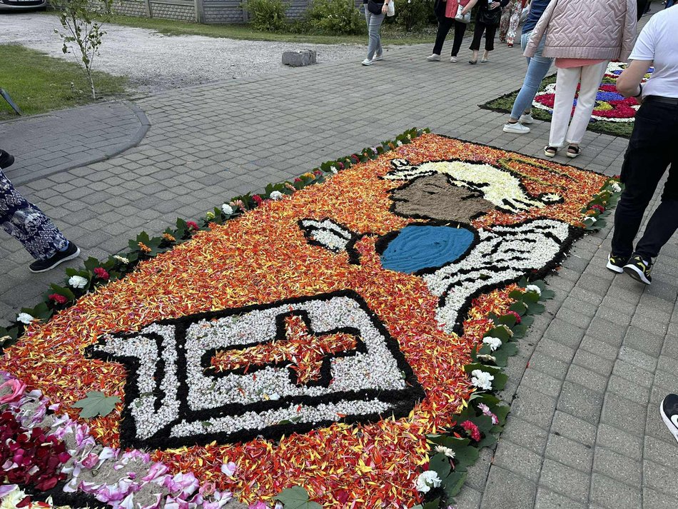 Łódź. Boże Ciało w Łódzkiem. Kwiatowe dywany w Spycimierzu