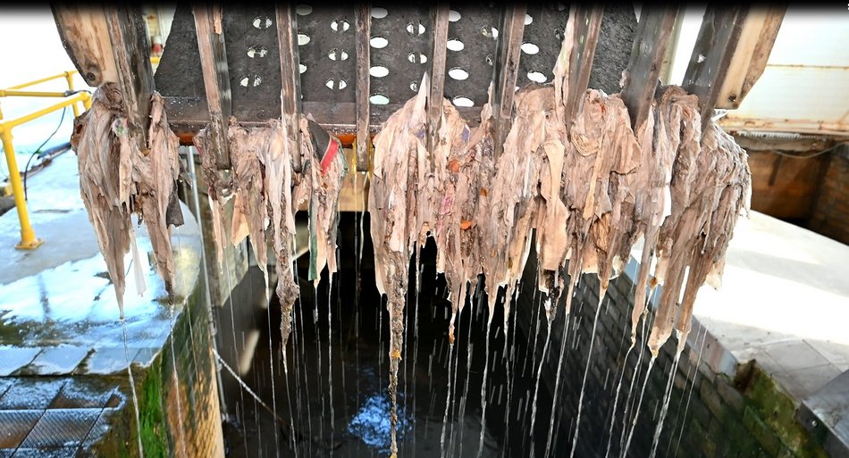 Łódź. Aż 3 tony śmieci w kanałach w Łodzi… codziennie