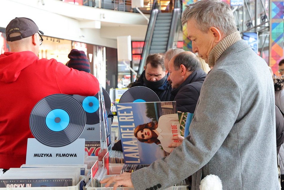 Giełda płyt winylowych w Manufakturze