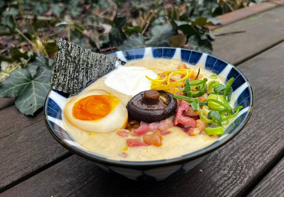 Łódź. Zalewajkowy ramen w restauracji Sendai
