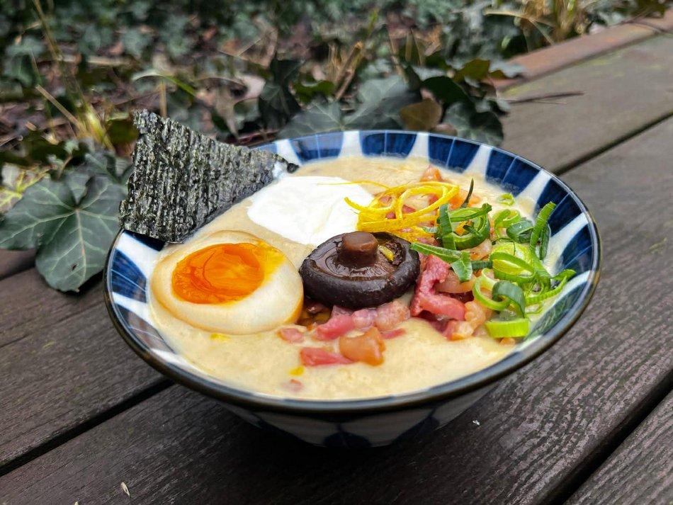 Łódź. Zalewajkowy ramen w restauracji Sendai