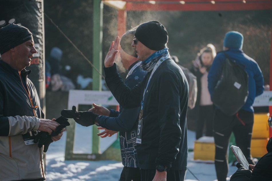 Botaniczna Piątka w Ogrodzie Botanicznym w Łodzi. Galeria z mroźnego biegu
