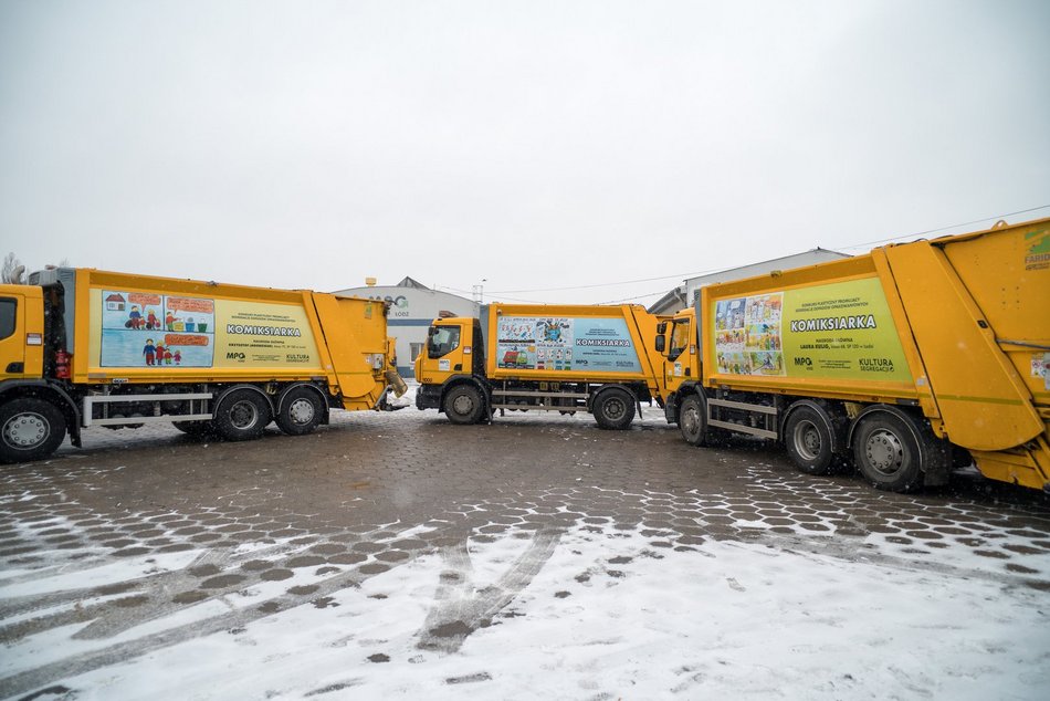 Łódź. Komiksy na... śmieciarkach MPO Łódź! Autorami uczniowie szkół podstawowych w Łodzi
