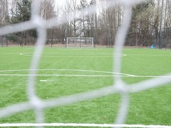 Łódź. Nowe boiska i hale sportowe w Łodzi. Skorzystają z nich uczniowie i... wszyscy Łodzianie