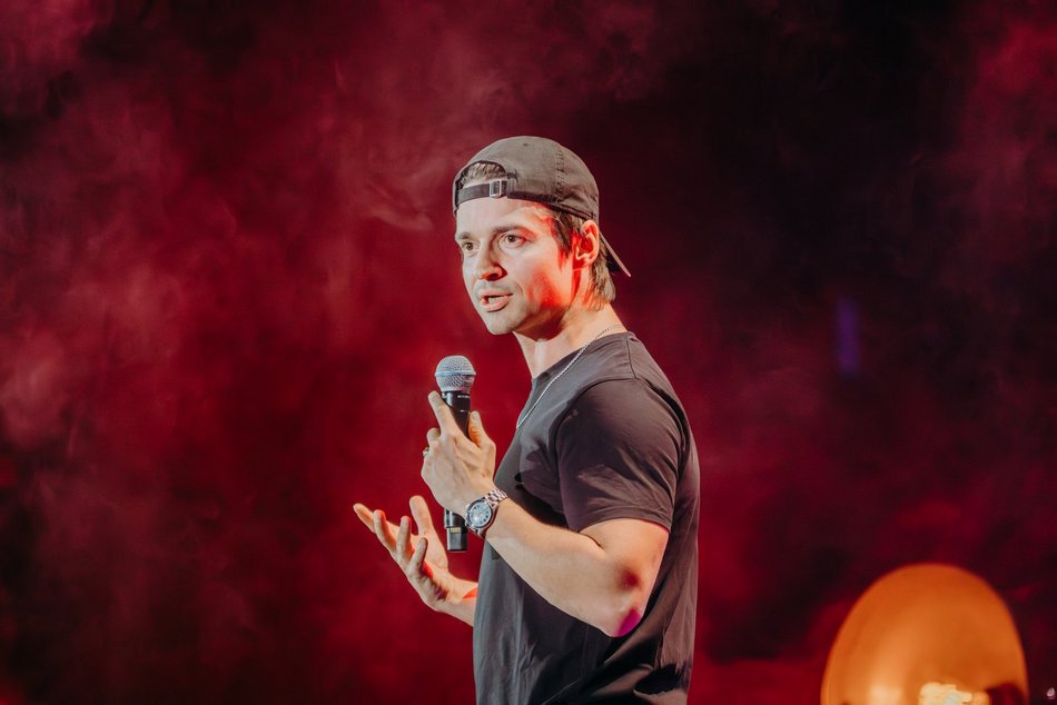 Stand-up Festival™ 2025! W Atlas Arenie w Łodzi śmiechom nie było końca!