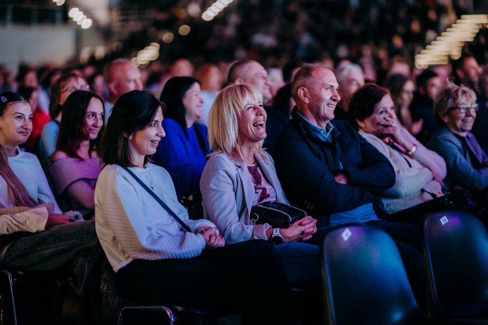 Łódź. Kabaret Neo-Nówka w Sport Arenie