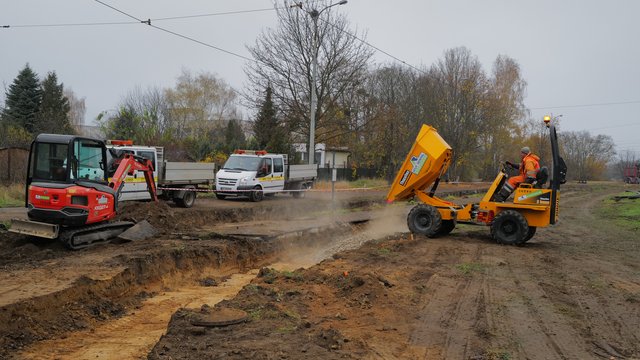 Remont Lodowej w Łodzi na półmetku. Niebawem powrót tramwajów MPK Łódź na Zarzew [ZDJĘCIA]