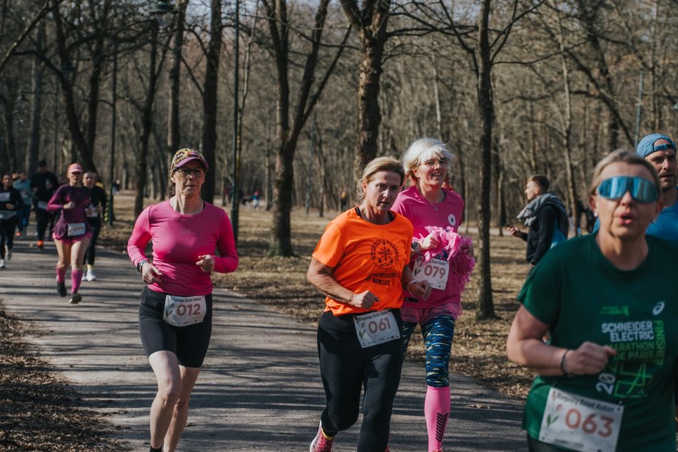 Łódź. Biegowy Dzień Kobiet 2026 w Parku na Zdrowiu w Łodzi. Odszukaj się na zdjęciach!