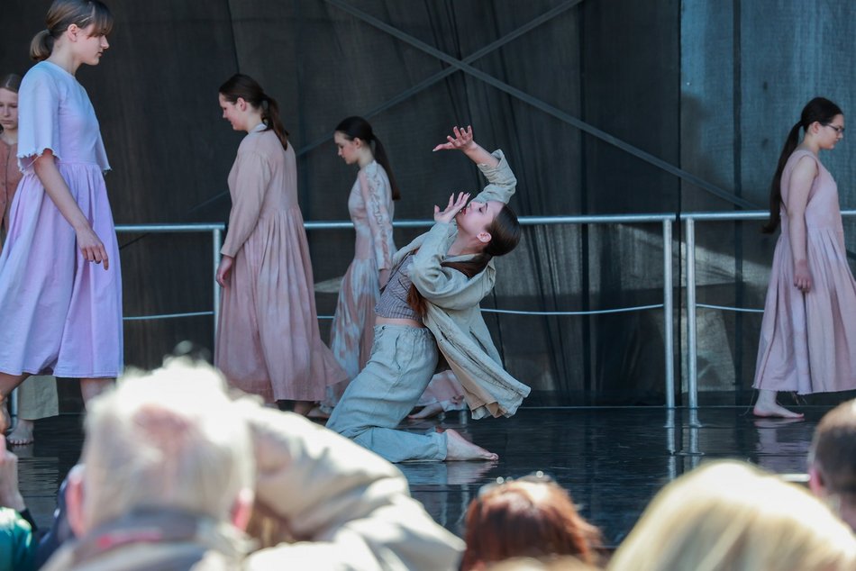 Łódź. Międzynarodowy Dzień Tańca w Łodzi. Pokazy, warsztaty i wspólna potańcówka