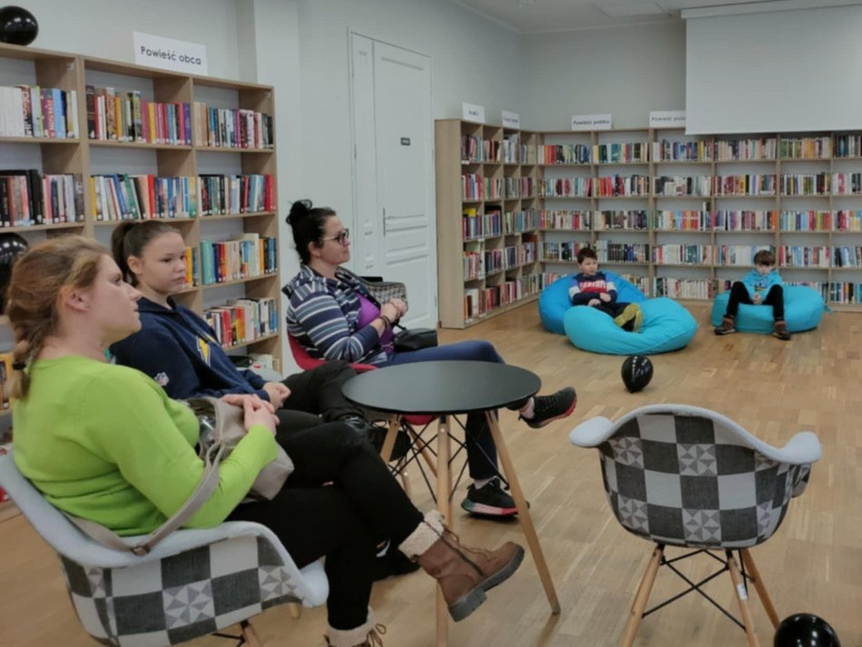 Migaj z Biblioteką Miejską w Łodzi. Rusza kurs polskiego języka migowego