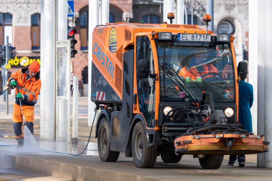 Łódź. Wiosenne sprzątanie miasta. Aż 300 km posprzątanych dróg i... to nie koniec!