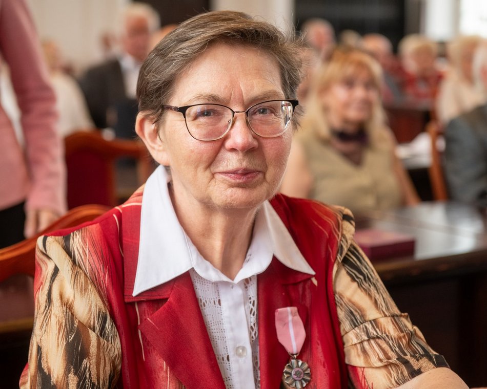 Łódź. Medale za długoletnie pożycia małżeńskie. Rekordziści są razem ponad 60 lat!