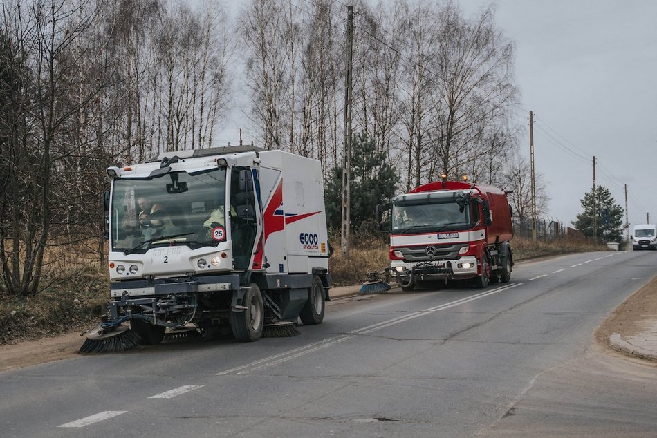 Łódź. Wielkie sprzątanie w Łodzi na wiosnę. Już prawie 1000 kilometrów dróg lśni czystością!