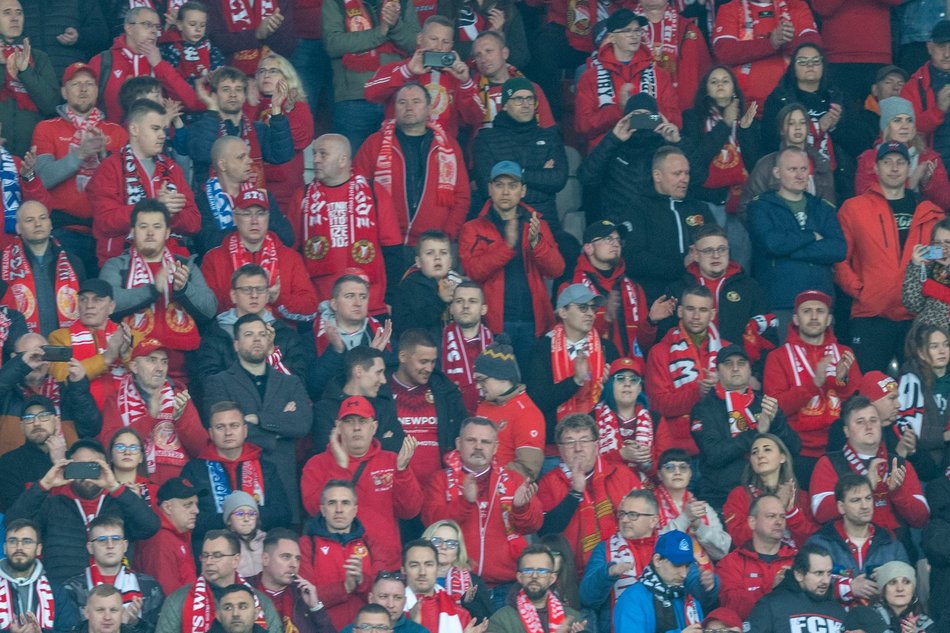 Łódź. Kibice na meczu Widzewa Łódź z Górnikiem Zabrze. Byłeś/aś? Znajdź się w galerii!