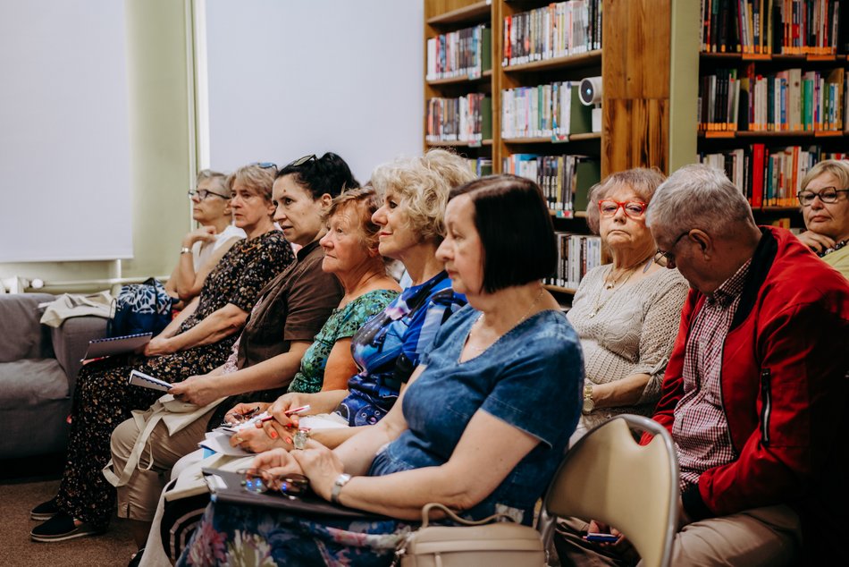 Seniorzy z Łodzi zaczęli zajęcia na Miniuniwersytecie III Wieku