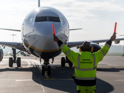 Lotnisko w Łodzi. Nowy kierunek wystartował! Pierwsi pasażerowie odlecieli do Birmingham