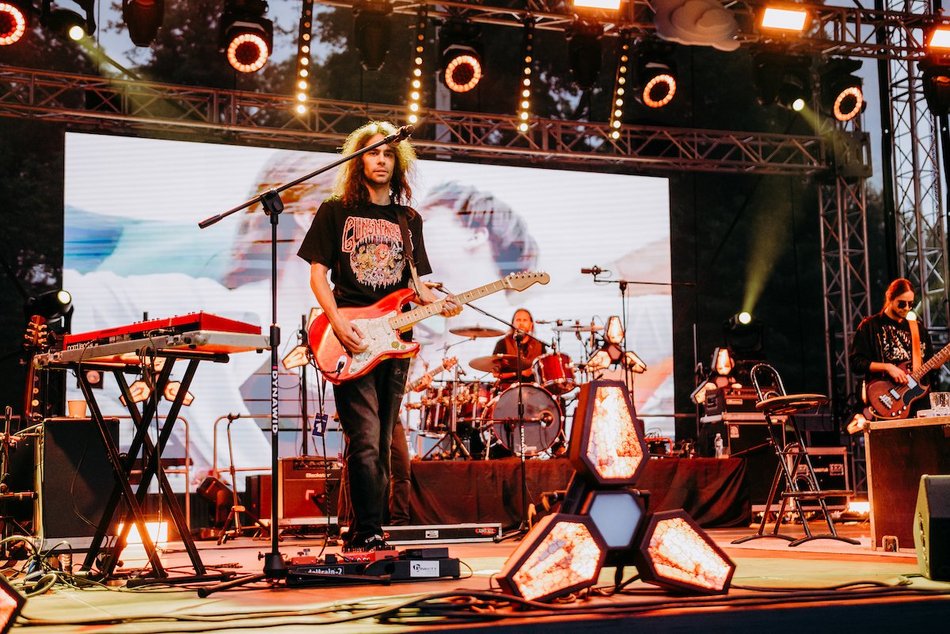 Łódź. Juwenalia Politechniki Łódzkiej. Na pierwszy ogień koncert zespołu Wilki!