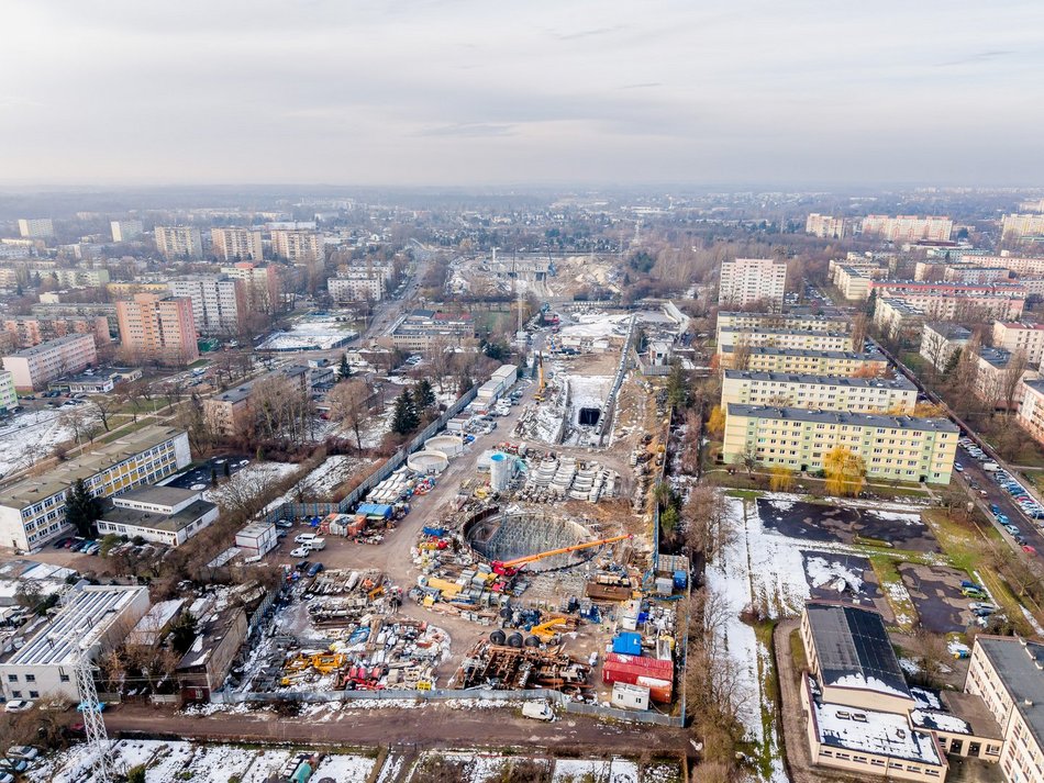 Łódź. Komory na Żubardziu znikają pod ziemią. Koniec prac coraz bliżej