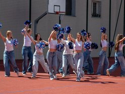 Nowe boisko w liceum przy Kopernika w Łodzi. Huczne otwarcie!