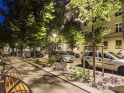 Łódź. Woonerf na ul. Zacisze w Łodzi