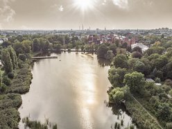 Posiadło wodno-fabryczne Księży Młyn. Widok na dawne zakłady Scheiblera