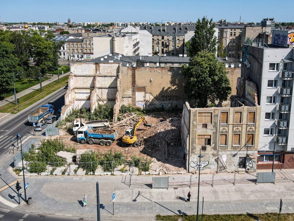 Pusty narożnik przy dworcu Łódź Fabryczna zostanie zabudowany