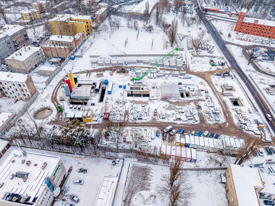 Tunel pod Łodzią. Budowa stacji Łódź Polesie postępuje mimo srogiej zimy