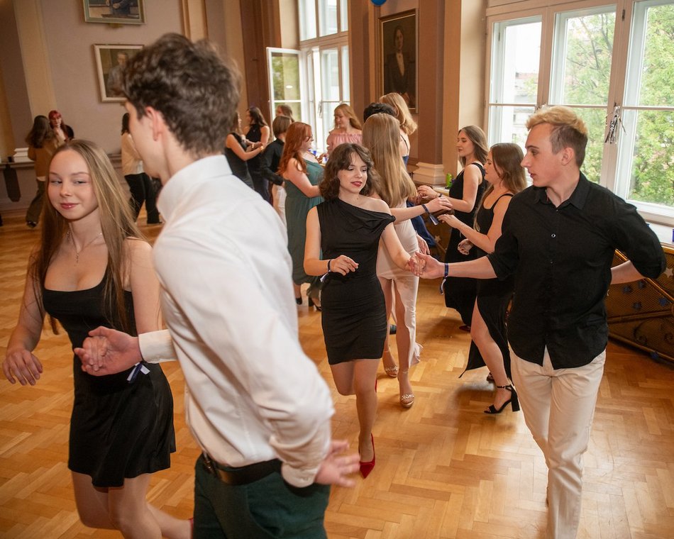 Łódź. A po maturze… bawiliśmy się doskonale! Bal pomaturalny w III LO w Łodzi