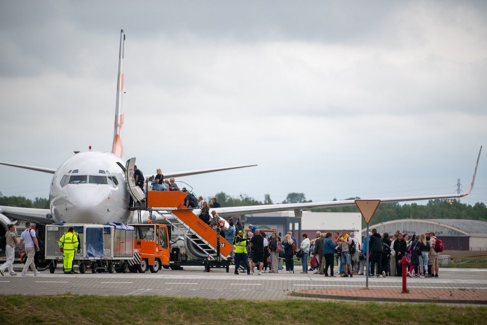 Łódź. Z lotniska w Łodzi prosto do Albanii! Wystartowały pierwsze loty czarterowe