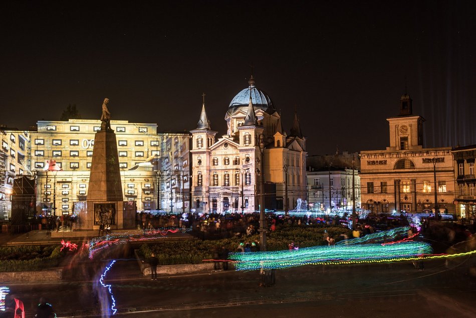 Light Move Festival 2025 Łódź wraca na plac Wolności. Przygotuj się na trzy dni atrakcji!