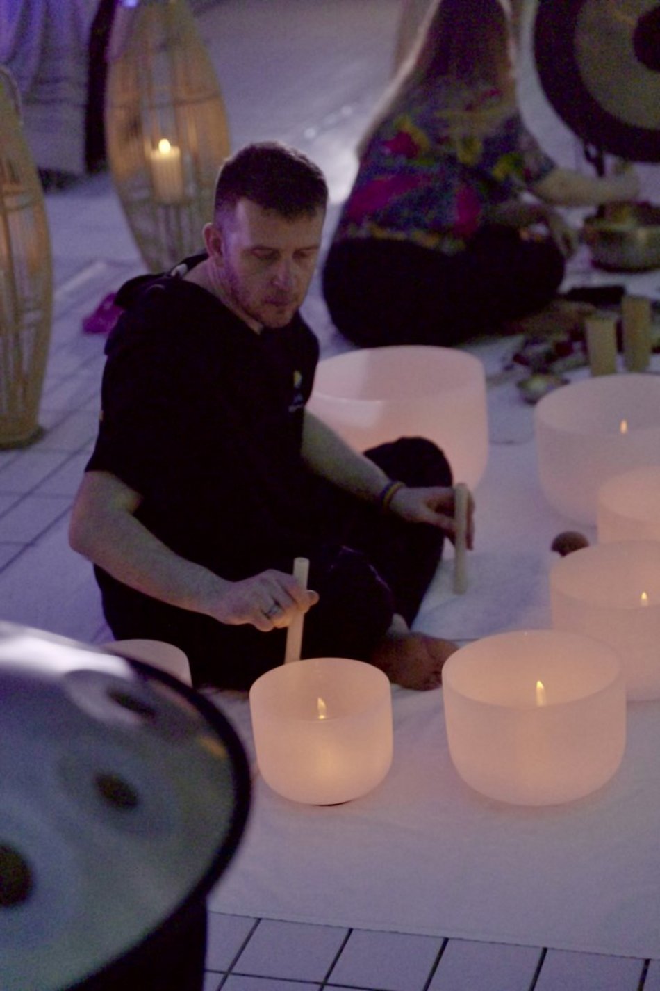 Łódź. Walentynkowy relaks w Aquaparku Fala w Łodzi przy dźwiękach mis tybetańskich