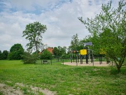 Łódź. Nowa siłownia plenerowa na Złotnie w Łodzi. Powstanie obok placu zabaw