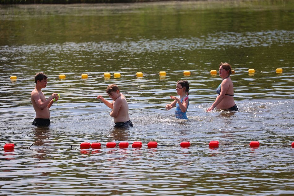 Łódź. Kąpieliska w Łodzi oficjalnie otwarte! Korzystaj z wodnych atrakcji!