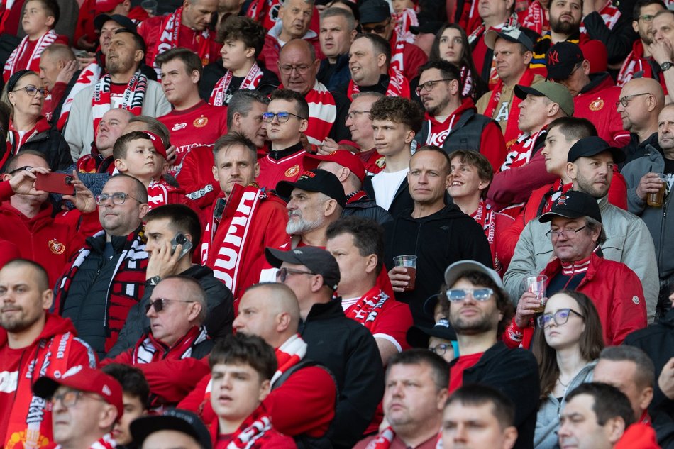 Łódź. Kibice na meczu Widzew Łódź - Lechia Gdańsk. Byłeś/aś? Znajdź się na trybunach!