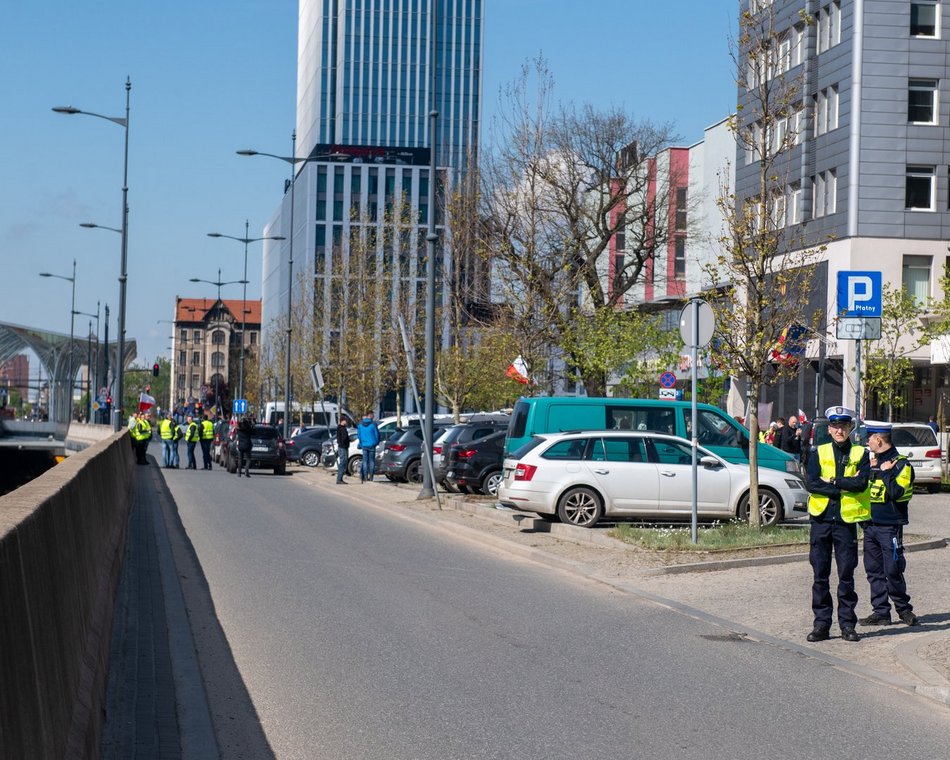 Protest rolników pod Urzędem Marszałkowskim w Łodzi