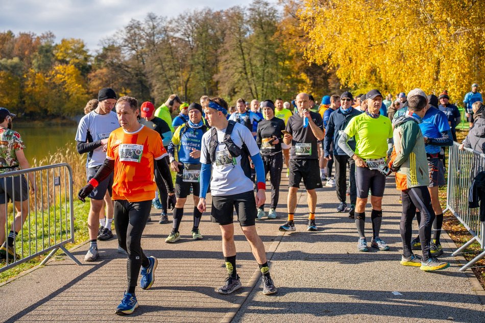 Łódź. Jesienny Festiwal Szakala w Łodzi. Brałeś/aś udział w biegu? Znajdź się na zdjęciach
