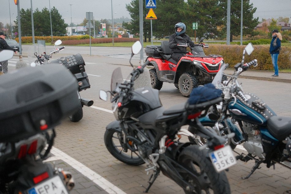Łódź. Sezon motocyklowy w Łodzi zakończony! Pasjonaci spotkali się pod Portem Łódź