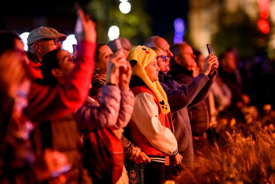 Łódź. Tłumy na Light Move Festival Łódź 2025! Mnóstwo pozytywnej energii!