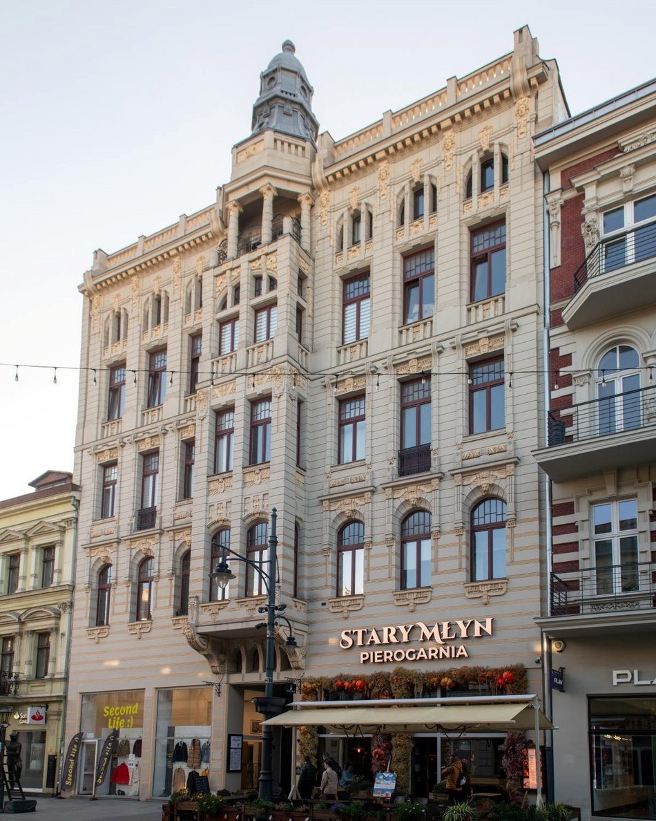 Łódź. Były ruiny, są luksusowe kamienice! Te miejsca w Łodzi przeszły prawdziwą metamorfozę