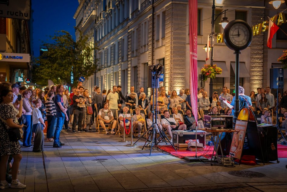 Songwriter Łódź Festiwal. Wyjątkowy klimat przy 6 sierpnia stworzył Svavar Knutur