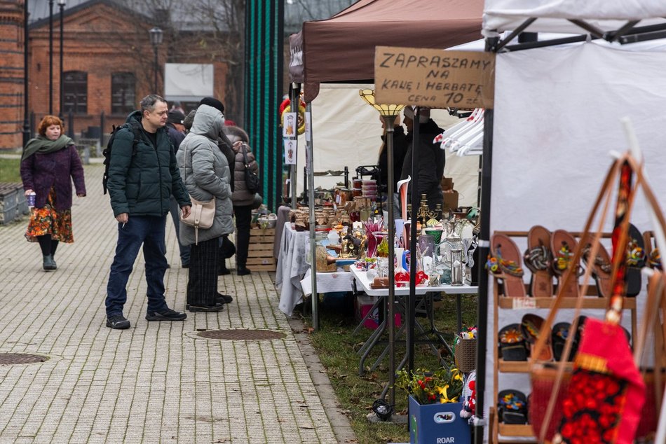 Łódź. Świąteczne Targi Starocie na Księżym Młynie w Łodzi. Znajdziesz tam unikatowe prezenty