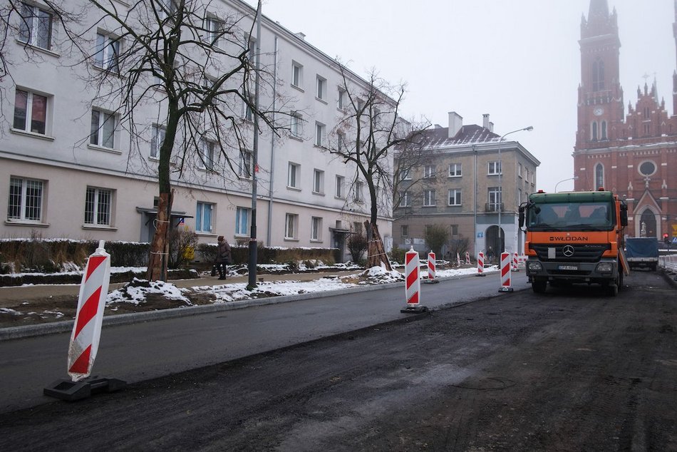 Łódź. Remont Lutomierskiej. Ruch jednokierunkowy w stronę Zgierskiej
