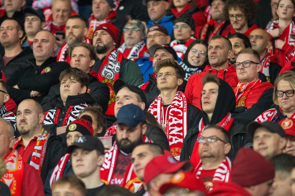 Kibice na meczu Widzewa Łódź z Radomiakiem Radom