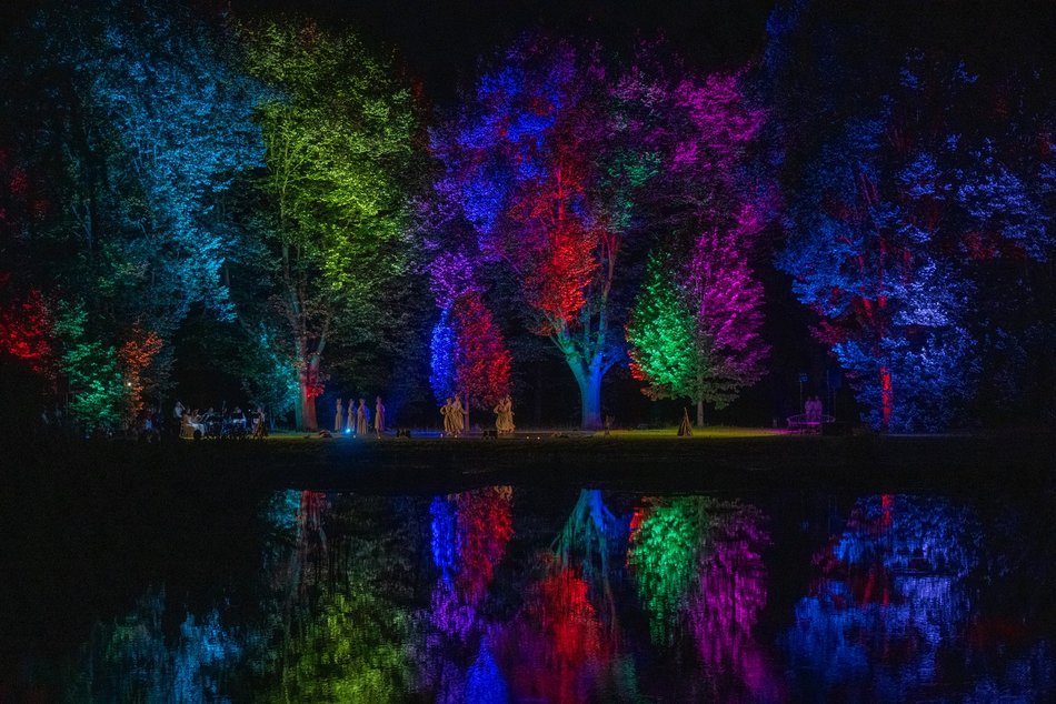 Łódź. Noc Świętojańska w Ogrodzie Botanicznym w Łodzi