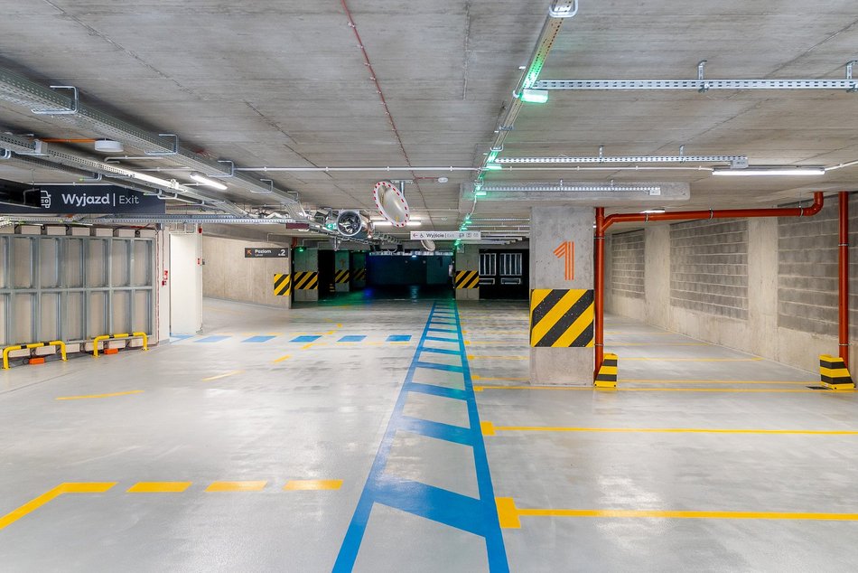 Pierwszy parking wielopoziomowy w Łodzi otwarty! Godzina postoju tańsza niż przy ulicy!